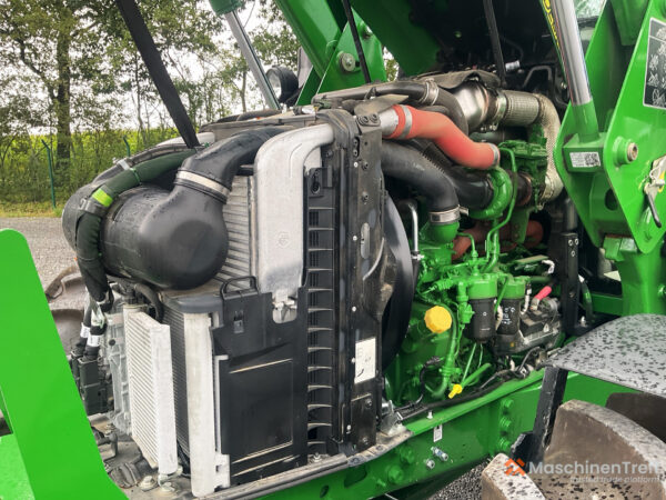 Trator 2022 John Deere 6100M 4WD