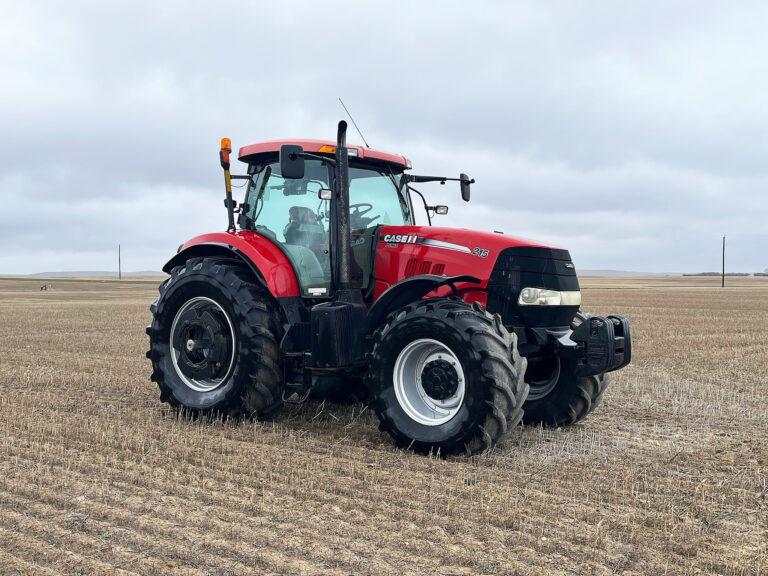 Traktori 2016 Case IH 215 Puma 4WD 4WD