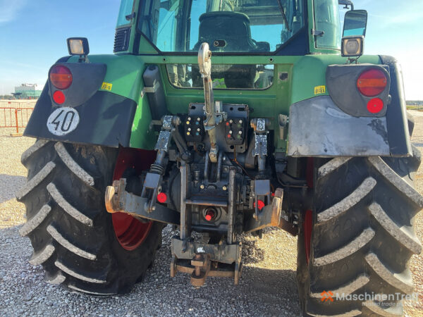 Trattore 2004 Fendt 412 Vario 4WD