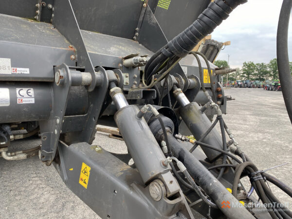 silage-trailer-2016-claas-cargos-760-business-tridem-23