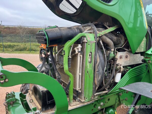 24d18b2d-e186-4f52-ab7e-4a9ea4f73fd8-hr